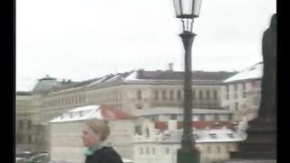 Hájas amatőr méretes csöcsű magyar kiscsaj popóba kefélve