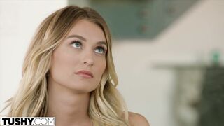 Natalia Starr két kárót kap