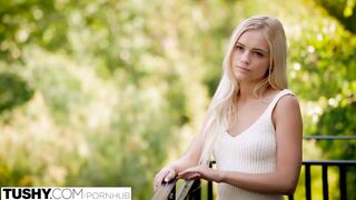 Christian Clay és Karla Kush popsiba rakva