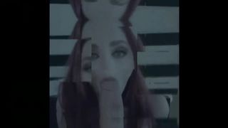 18 éves csöcsös csoki kisasszony