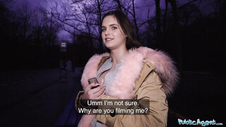 20 éves hatalmas kannás amatőr tini