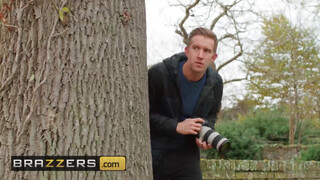 Brazzers - Anna Bailey a fullos angol milf