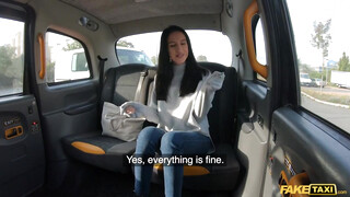 Fake Taxi - Alyssa Bounty popsiba dugva