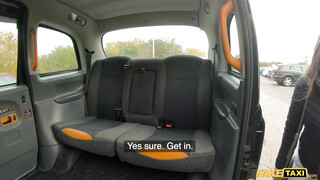 Fake Taxi - Tini csajszi és a hatalmas taxis pénisz