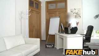 Fake Agent extra félénk kiscsaj alig mer élvezni