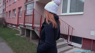 Jenny Manson a izgató orosz picsa - Public Agent