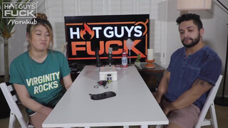 Hot guys fuck - a japán lány nagyon örül a hatalmas fasznak