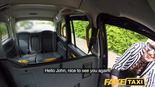 Fake Taxi - Tanya Virago meglovagolja a kárót