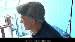 Oldje - Dupla vén örömrúd a fiatal csajnak
