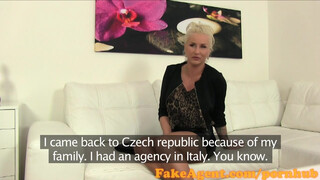 FakeAgent cseh bögyös csaj szexelni érkezett