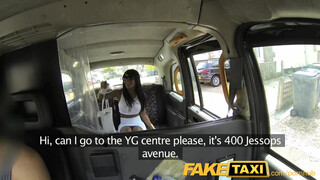 FakeTaxi - Kiki Minaj néger pinája megkúrva