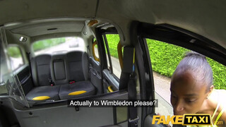 Fake Taxi - Lola Marie a bombázó barna milf