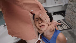 Brazzers - Rayveness és Zerella Skies szopkodják egymást