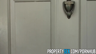 PropertySex - szexy világos szőke ingatlanos kiscsaj