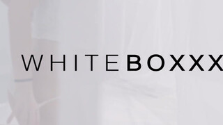 WhiteBoxxx - selymes bőrű csoki nőci