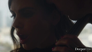 Deeper - Keisha Grey a méretes kannás fiatal kiscsaj