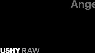 TUSHYRAW - Angel Youngs análba baszva