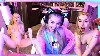 Haley Spades a izgató gamer kisasszony